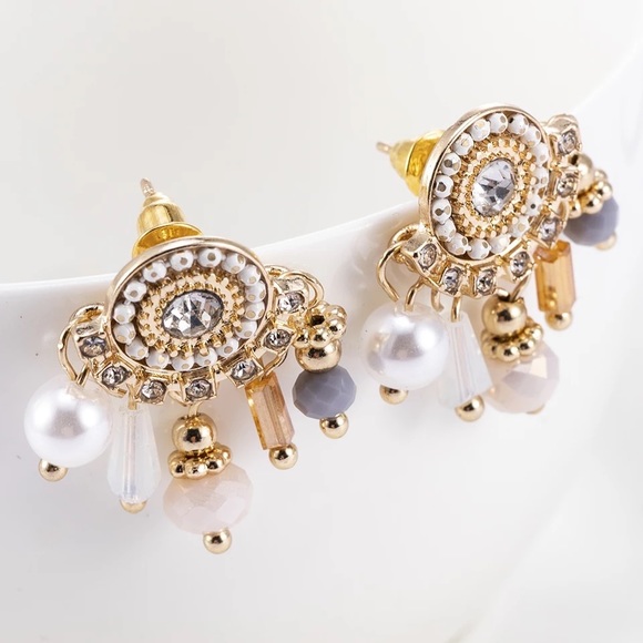 Tiara Jewelry - Myra Earring